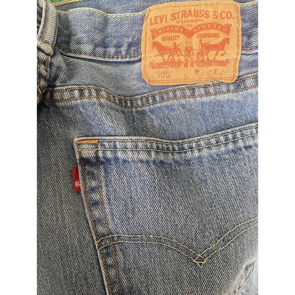 Levi's 505 Straight Cropped Jeans Raw Hem W32 Boyfriend Fit Relaxed Blank Tab - Picture 3 of 6
